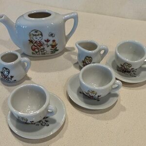 1960s Vintage made in Japan Tea Set with 9 pieces